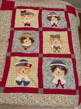 Ten Bears Raggedy Ann Andy Throw